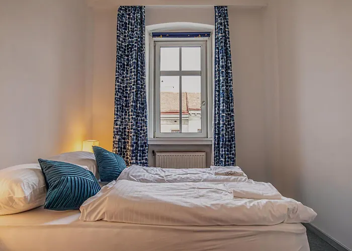 Apartamento Spacious Two Bedroom With Living Near Wiener Stadthalle *